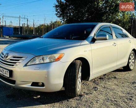Серый Тойота Камри, объемом двигателя 2.36 л и пробегом 179 тыс. км за 9700 $, фото 4 на Automoto.ua