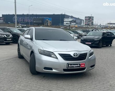 Серый Тойота Камри, объемом двигателя 2.4 л и пробегом 320 тыс. км за 5990 $, фото 10 на Automoto.ua