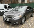 Сірий Тойота Камрі, об'ємом двигуна 2.4 л та пробігом 326 тис. км за 7500 $, фото 8 на Automoto.ua