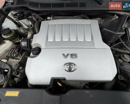 Серый Тойота Камри, объемом двигателя 3.5 л и пробегом 223 тыс. км за 8300 $, фото 57 на Automoto.ua