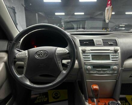 Сірий Тойота Камрі, об'ємом двигуна 3.5 л та пробігом 226 тис. км за 8500 $, фото 14 на Automoto.ua