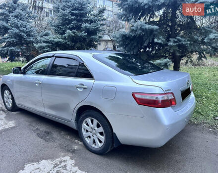 Сірий Тойота Камрі, об'ємом двигуна 2.36 л та пробігом 225 тис. км за 8250 $, фото 2 на Automoto.ua