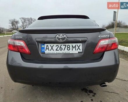 Серый Тойота Камри, объемом двигателя 2.36 л и пробегом 285 тыс. км за 9200 $, фото 10 на Automoto.ua