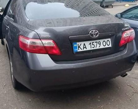 Серый Тойота Камри, объемом двигателя 2.36 л и пробегом 259 тыс. км за 9000 $, фото 6 на Automoto.ua