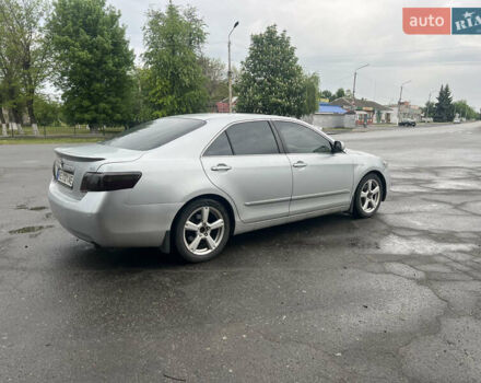 Серый Тойота Камри, объемом двигателя 2.4 л и пробегом 290 тыс. км за 8500 $, фото 6 на Automoto.ua