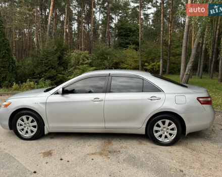 Серый Тойота Камри, объемом двигателя 3.5 л и пробегом 340 тыс. км за 8500 $, фото 3 на Automoto.ua