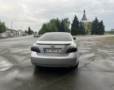 Серый Тойота Камри, объемом двигателя 2.4 л и пробегом 212 тыс. км за 8500 $, фото 4 на Automoto.ua