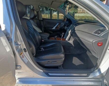 Серый Тойота Камри, объемом двигателя 0 л и пробегом 288 тыс. км за 9550 $, фото 5 на Automoto.ua