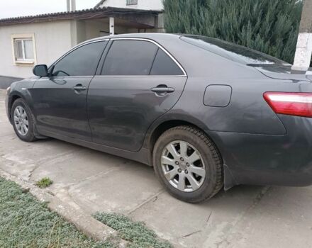 Сірий Тойота Камрі, об'ємом двигуна 2.4 л та пробігом 362 тис. км за 8000 $, фото 2 на Automoto.ua