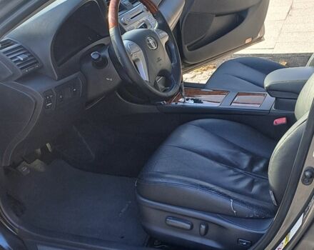 Сірий Тойота Камрі, об'ємом двигуна 3.5 л та пробігом 235 тис. км за 8200 $, фото 4 на Automoto.ua