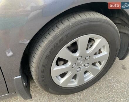 Серый Тойота Камри, объемом двигателя 3.5 л и пробегом 264 тыс. км за 8700 $, фото 9 на Automoto.ua