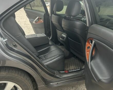 Серый Тойота Камри, объемом двигателя 3.5 л и пробегом 99 тыс. км за 13500 $, фото 7 на Automoto.ua