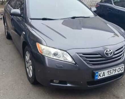 Серый Тойота Камри, объемом двигателя 2.36 л и пробегом 259 тыс. км за 9000 $, фото 8 на Automoto.ua