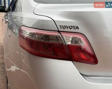 Серый Тойота Камри, объемом двигателя 3.5 л и пробегом 223 тыс. км за 8300 $, фото 13 на Automoto.ua