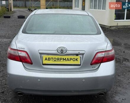 Серый Тойота Камри, объемом двигателя 3.5 л и пробегом 270 тыс. км за 8790 $, фото 6 на Automoto.ua