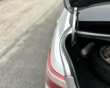 Серый Тойота Камри, объемом двигателя 3.46 л и пробегом 429 тыс. км за 8700 $, фото 27 на Automoto.ua