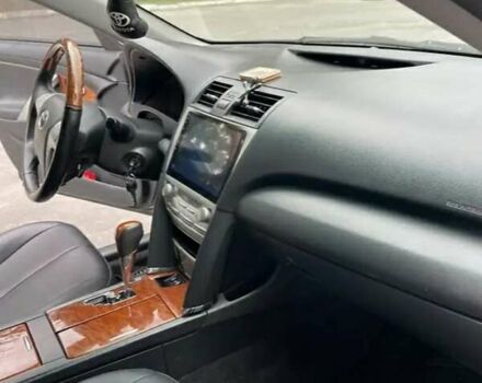 Сірий Тойота Камрі, об'ємом двигуна 3.46 л та пробігом 388 тис. км за 5600 $, фото 10 на Automoto.ua
