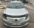 Серый Тойота Камри, объемом двигателя 2.4 л и пробегом 293 тыс. км за 7900 $, фото 1 на Automoto.ua