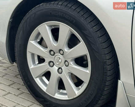 Сірий Тойота Камрі, об'ємом двигуна 2.4 л та пробігом 67 тис. км за 12900 $, фото 16 на Automoto.ua