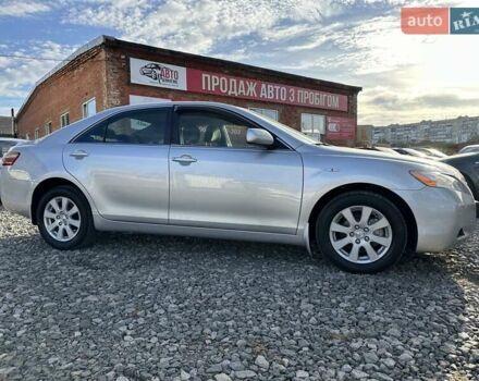 Сірий Тойота Камрі, об'ємом двигуна 2.4 л та пробігом 241 тис. км за 7700 $, фото 17 на Automoto.ua