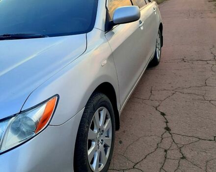 Серый Тойота Камри, объемом двигателя 3.5 л и пробегом 298 тыс. км за 8500 $, фото 3 на Automoto.ua