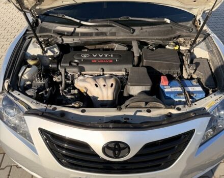 Серый Тойота Камри, объемом двигателя 2.4 л и пробегом 400 тыс. км за 9999 $, фото 7 на Automoto.ua