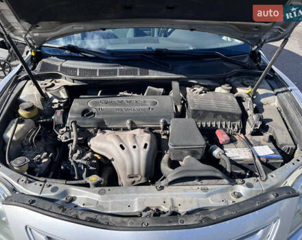 Тойота Камри 2008 в Львове на Automoto.ua Серый Тойота Камри, объемом двигателя 2.4 л и пробегом 327 тыс. км за 7300 $, фото 10 на Automoto.ua