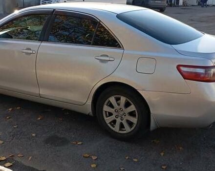 Серый Тойота Камри, объемом двигателя 3.46 л и пробегом 429 тыс. км за 7000 $, фото 3 на Automoto.ua