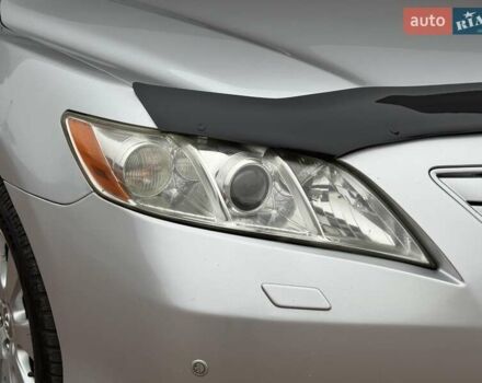 Серый Тойота Камри, объемом двигателя 3.5 л и пробегом 223 тыс. км за 8300 $, фото 5 на Automoto.ua