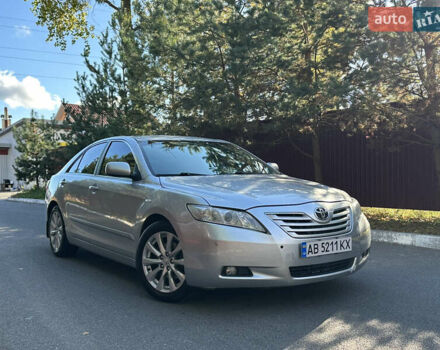 Тойота Камри 2008 в Виннице на Automoto.ua Серый Тойота Камри, объемом двигателя 2.4 л и пробегом 234 тыс. км за 7999 $, фото 6 на Automoto.ua