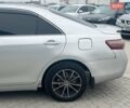 Серый Тойота Камри, объемом двигателя 2.4 л и пробегом 320 тыс. км за 5990 $, фото 5 на Automoto.ua