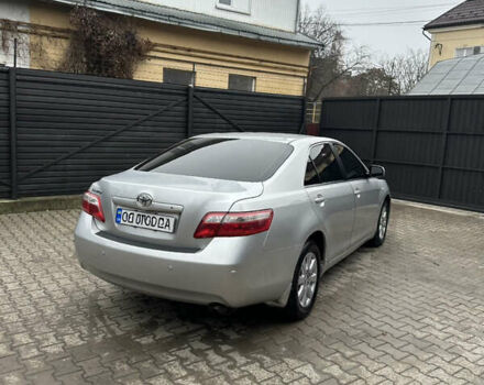 Серый Тойота Камри, объемом двигателя 2.4 л и пробегом 240 тыс. км за 7700 $, фото 19 на Automoto.ua