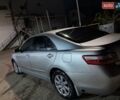 Сірий Тойота Камрі, об'ємом двигуна 2.4 л та пробігом 352 тис. км за 8100 $, фото 3 на Automoto.ua