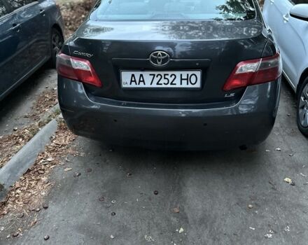 Серый Тойота Камри, объемом двигателя 2.4 л и пробегом 332 тыс. км за 7000 $, фото 1 на Automoto.ua