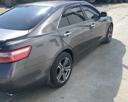 Сірий Тойота Камрі, об'ємом двигуна 3.46 л та пробігом 194 тис. км за 10000 $, фото 3 на Automoto.ua
