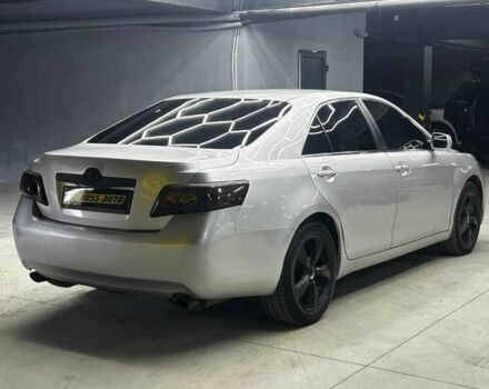 Сірий Тойота Камрі, об'ємом двигуна 3.5 л та пробігом 226 тис. км за 8500 $, фото 5 на Automoto.ua