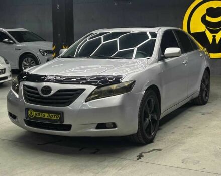 Сірий Тойота Камрі, об'ємом двигуна 3.5 л та пробігом 226 тис. км за 8500 $, фото 2 на Automoto.ua
