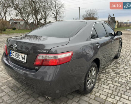 Сірий Тойота Камрі, об'ємом двигуна 3.46 л та пробігом 400 тис. км за 8800 $, фото 8 на Automoto.ua