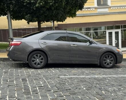 Серый Тойота Камри, объемом двигателя 3.5 л и пробегом 336 тыс. км за 8800 $, фото 2 на Automoto.ua