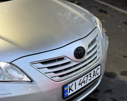 Тойота Камри 2008 в Броварах на Automoto.ua Серый Тойота Камри, объемом двигателя 3.5 л и пробегом 230 тыс. км за 9400 $, фото 2 на Automoto.ua