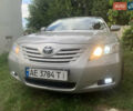 Сірий Тойота Камрі, об'ємом двигуна 3.5 л та пробігом 280 тис. км за 8500 $, фото 1 на Automoto.ua