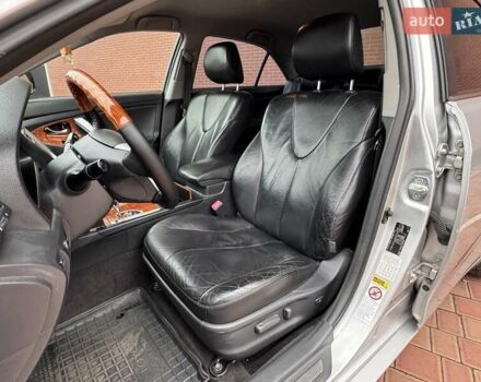 Серый Тойота Камри, объемом двигателя 3.5 л и пробегом 223 тыс. км за 8300 $, фото 42 на Automoto.ua