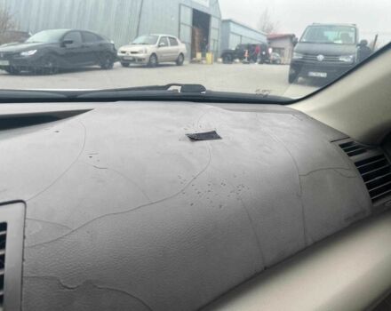 Серый Тойота Камри, объемом двигателя 2.4 л и пробегом 320 тыс. км за 5990 $, фото 21 на Automoto.ua