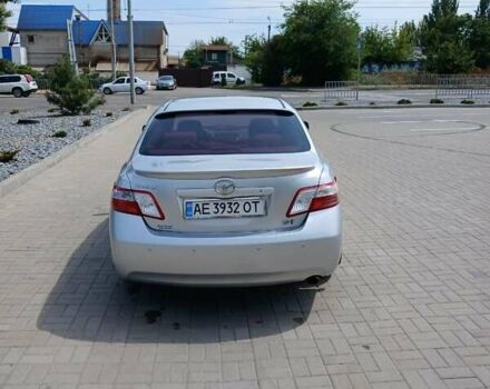 Серый Тойота Камри, объемом двигателя 2.4 л и пробегом 300 тыс. км за 8300 $, фото 4 на Automoto.ua