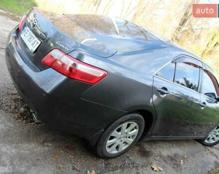 Серый Тойота Камри, объемом двигателя 2.36 л и пробегом 188 тыс. км за 10200 $, фото 3 на Automoto.ua