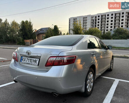 Серый Тойота Камри, объемом двигателя 3.46 л и пробегом 283 тыс. км за 9200 $, фото 5 на Automoto.ua