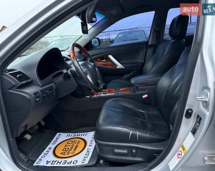 Серый Тойота Камри, объемом двигателя 3.5 л и пробегом 270 тыс. км за 8790 $, фото 16 на Automoto.ua