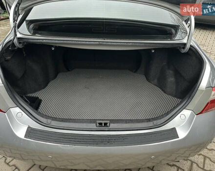 Серый Тойота Камри, объемом двигателя 2.4 л и пробегом 240 тыс. км за 7700 $, фото 23 на Automoto.ua