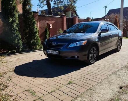 Сірий Тойота Камрі, об'ємом двигуна 2.4 л та пробігом 280 тис. км за 8999 $, фото 13 на Automoto.ua