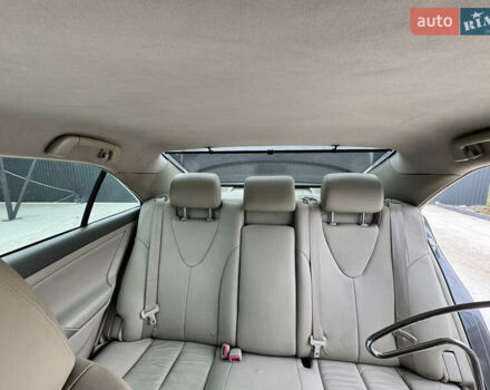 Серый Тойота Камри, объемом двигателя 3.5 л и пробегом 230 тыс. км за 10200 $, фото 12 на Automoto.ua